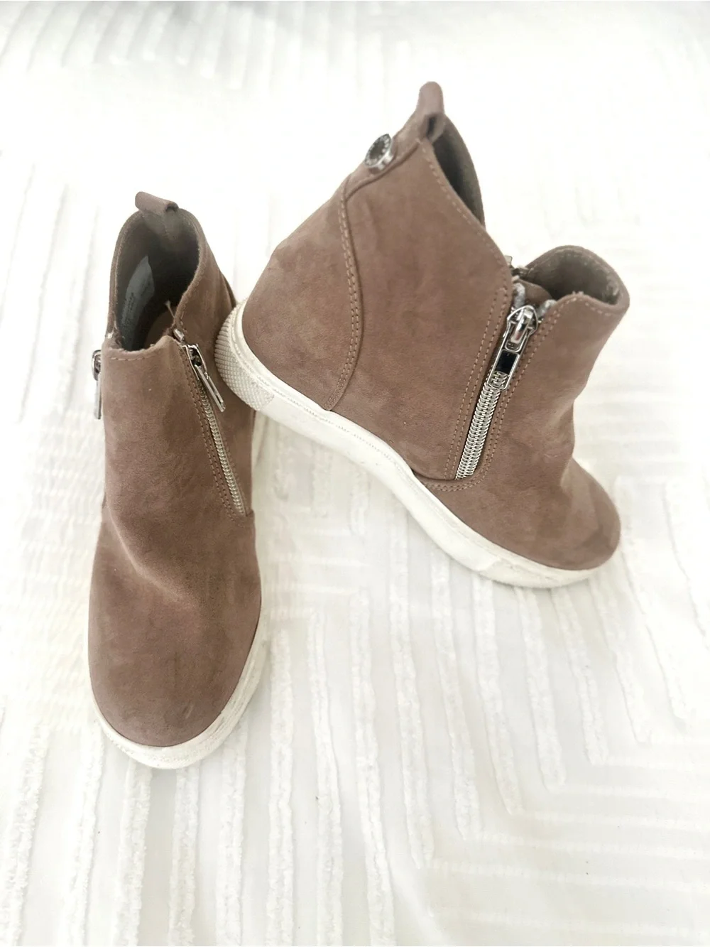 Steve Madden Girls Brown Suede Boots Size 1
